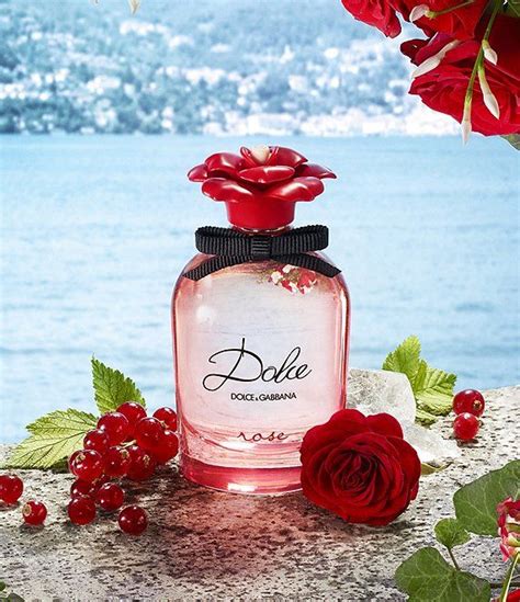 rosa dolce gabbana 2021